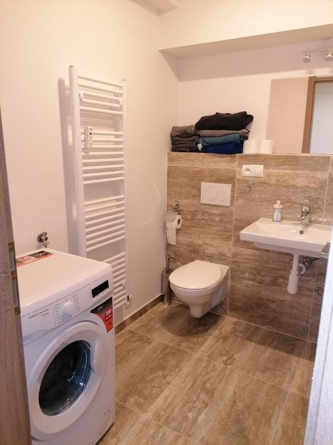 Brand New Studio Apartment # 45 With Free Parking In The City Center Prag Dış mekan fotoğraf