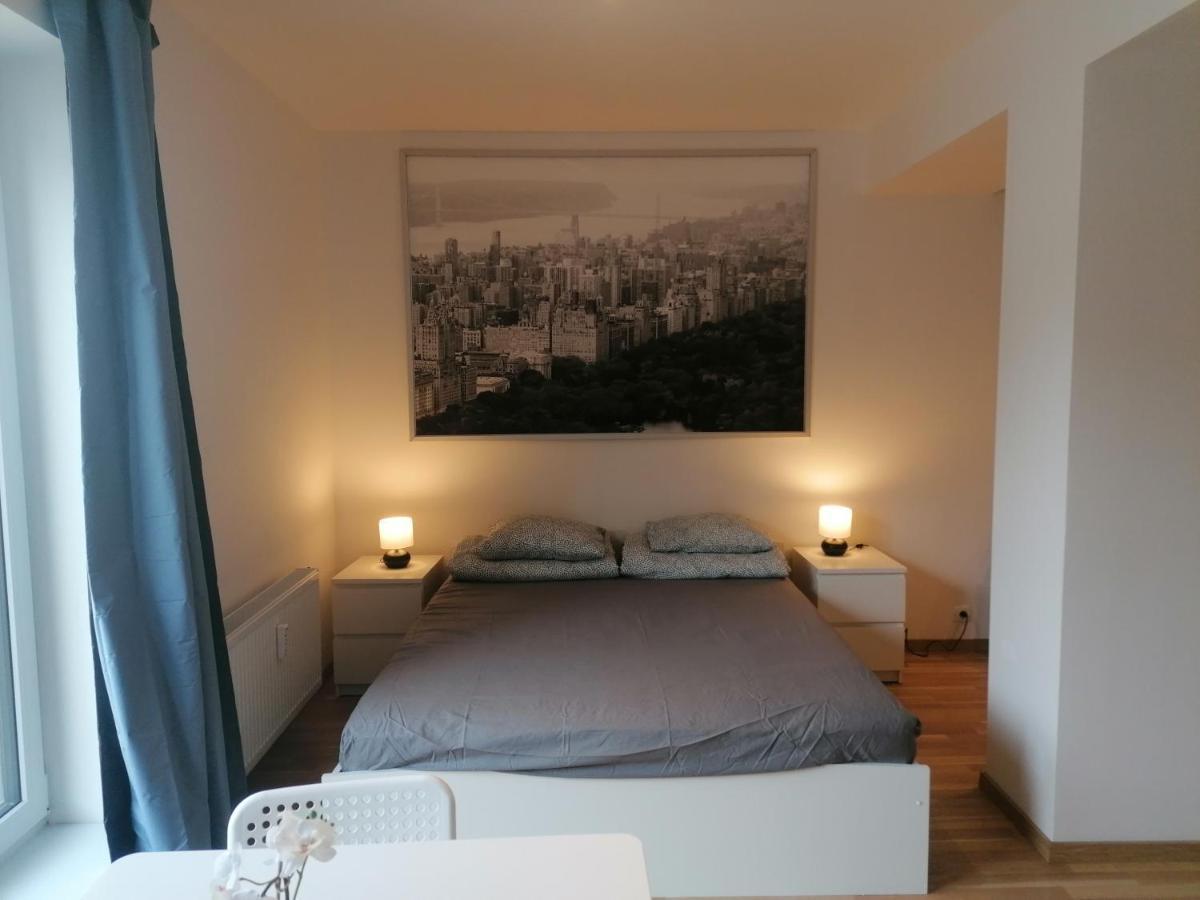 Brand New Studio Apartment # 45 With Free Parking In The City Center Prag Dış mekan fotoğraf